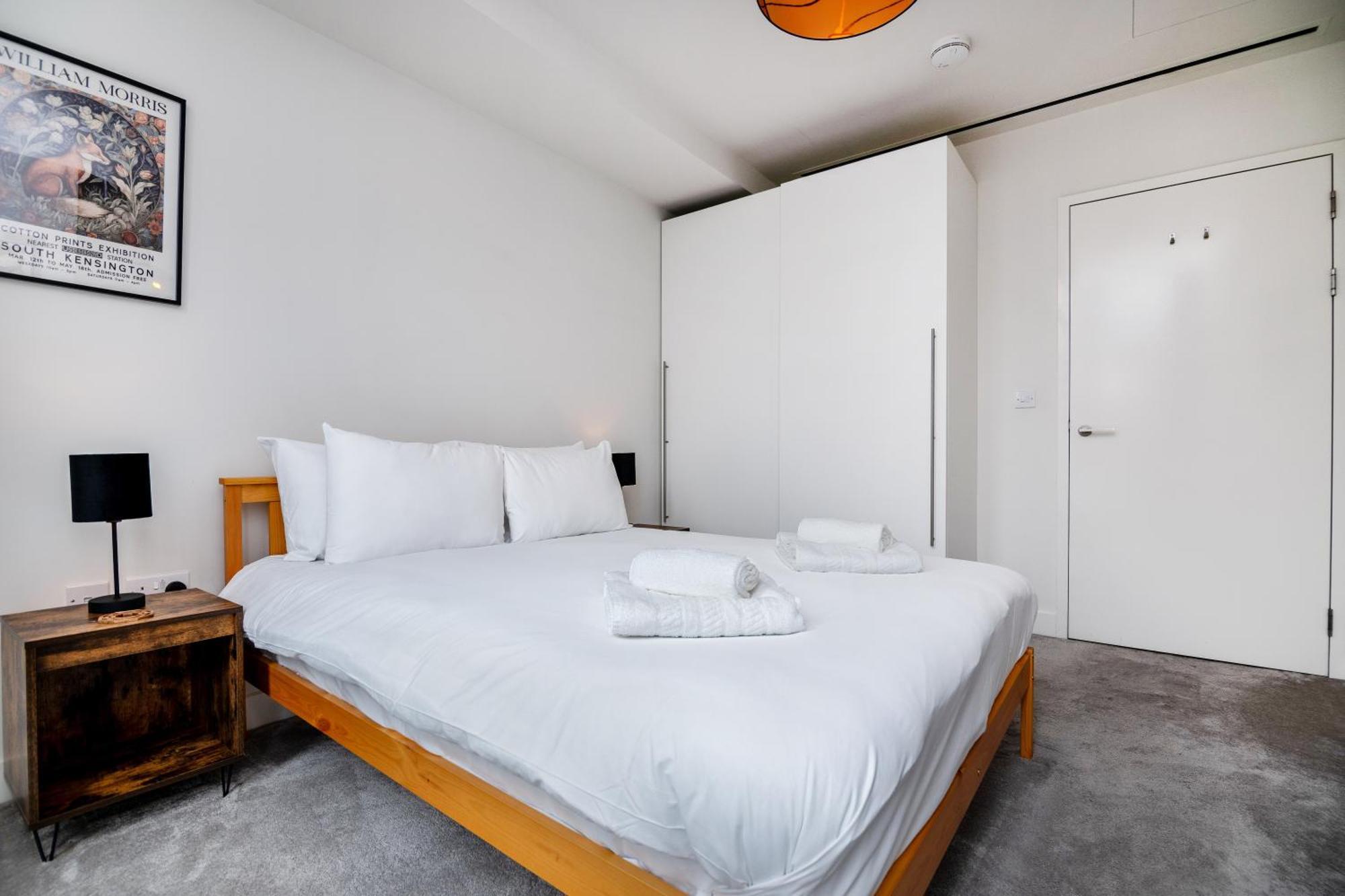 Chic & Stylish 2-bed In The Heart Of Londra