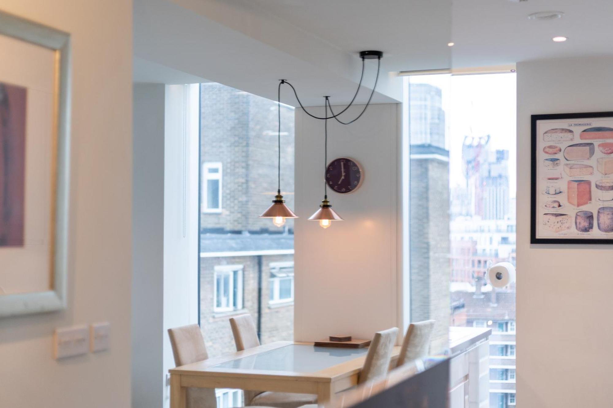 Chic & Stylish 2-bed In The Heart Of * Londra
